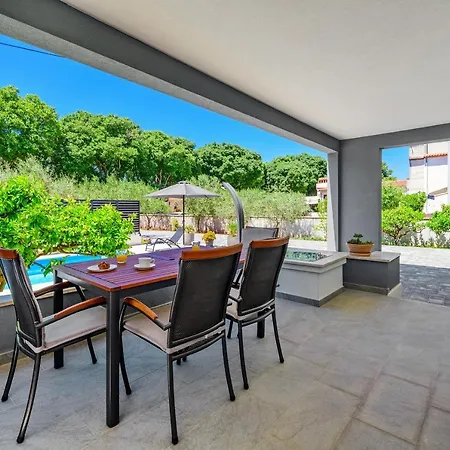 Andelka Διαμέρισμα Ζαντάρ