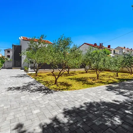 Apartment Andelka *